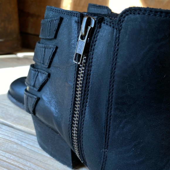 H by Hudson | Multi Strap Encke Leather Ankle Booties - Picture 8 of 13